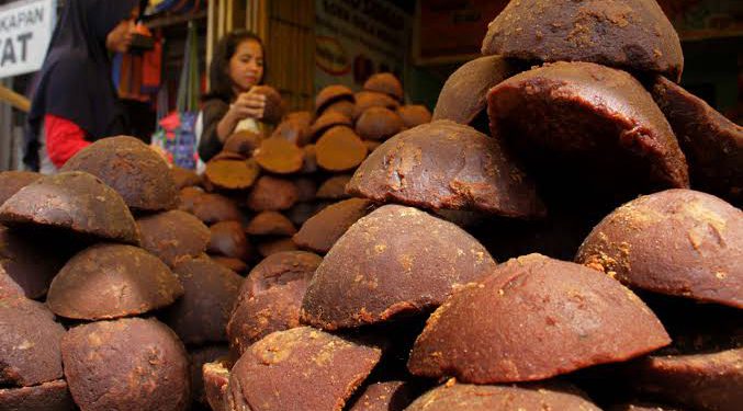 kandungan-nutrisi-pada-gula-aren-677x375